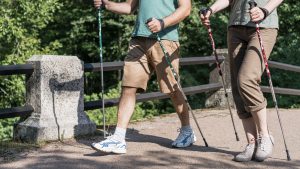 Nordic-Walking-beim-Sport-Club-Hundsmühlen-m.jpg