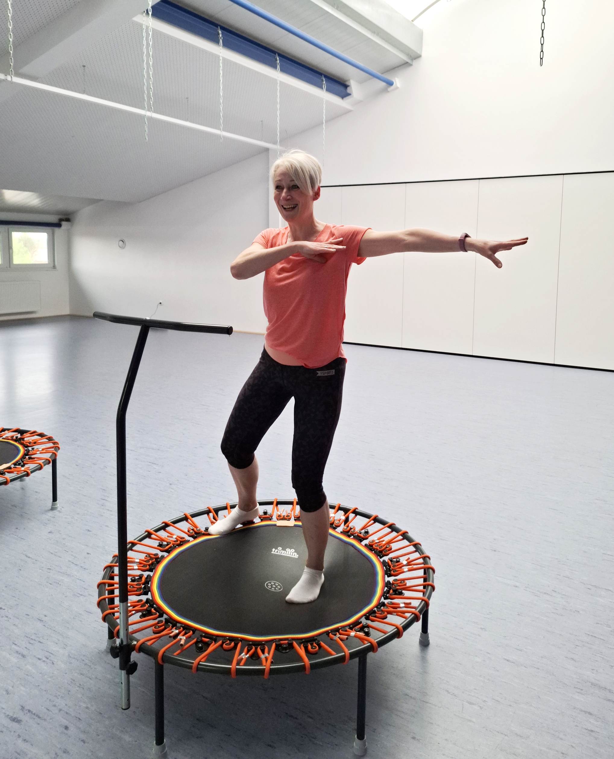 Jumping auf dem Mini-Trampolin beim Sport-Club Hundsmühlen